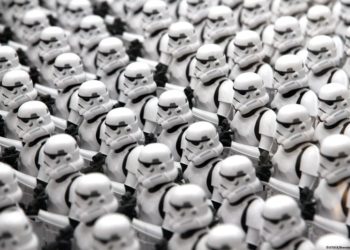 Police team up with Avast to make an 850,000 device botnet self-destruct