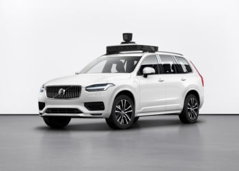 Investigators conclude self-driving Uber in fatal crash had multiple software issues